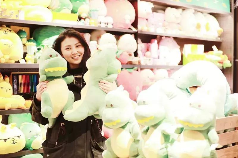 20万平米以上购物中心,郑州人气最旺的购物中心