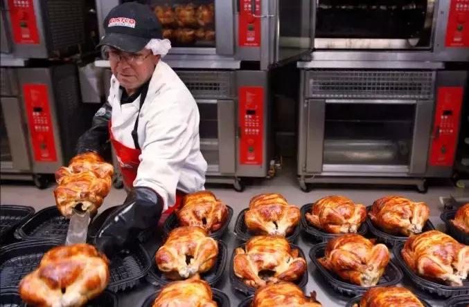 costco苏州店开业有人清晨3点排队,costco在中国开店火爆异常的原因