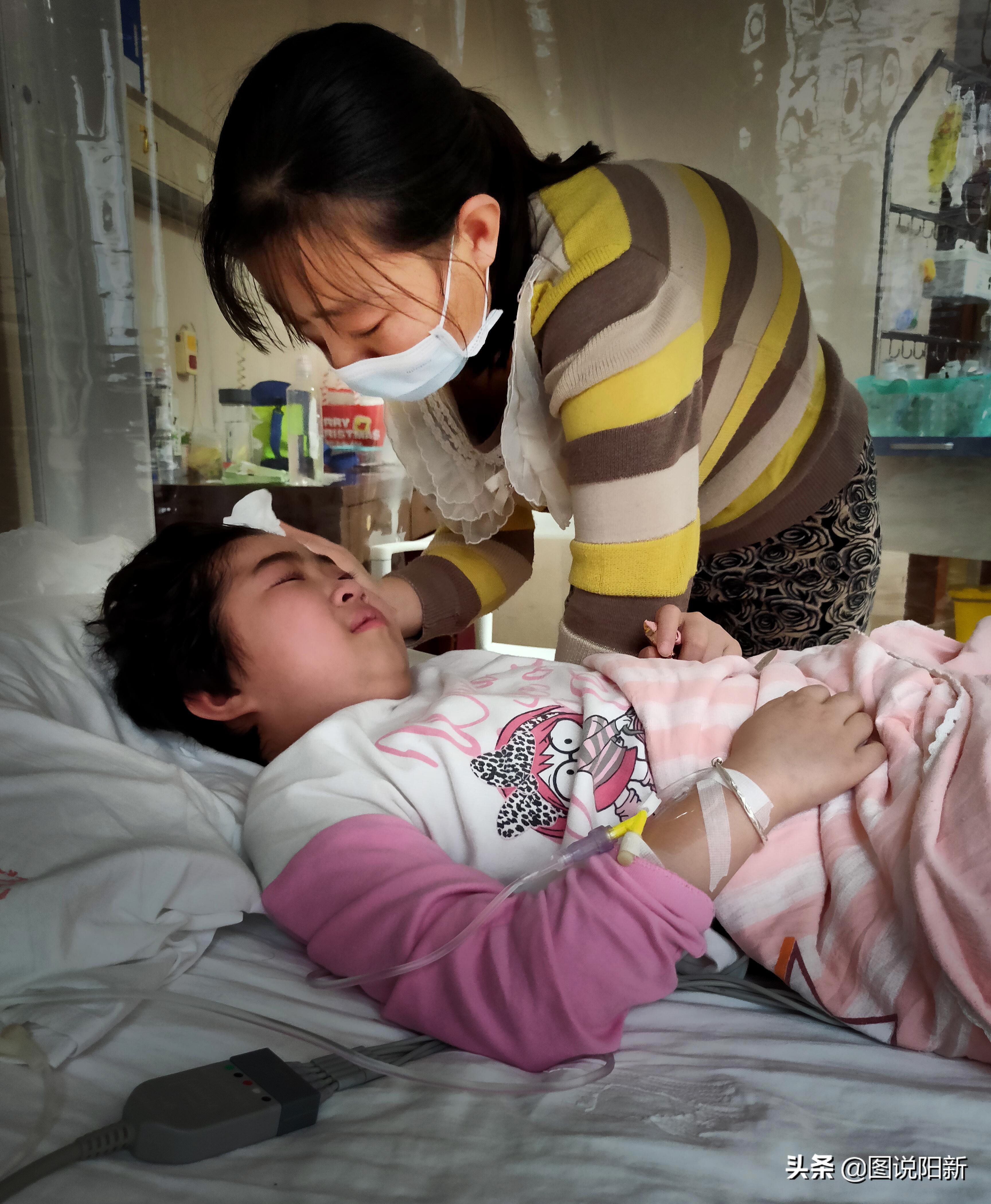 女孩患了200万分之一罕见病,女孩身患罕见怪病