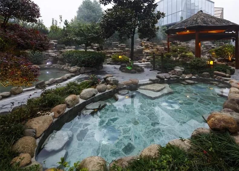 新一年的好运,适合全家人冬季一起泡温泉的民宿