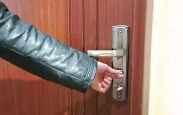 电子锁如何防范入室盗窃,入室盗窃哪些锁容易打开