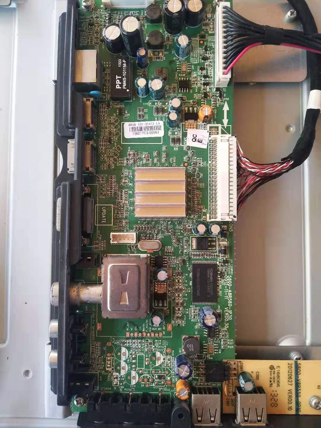 创维42e7brd绿灯亮开不了机,创维电视42寸灯亮不开机怎么回事