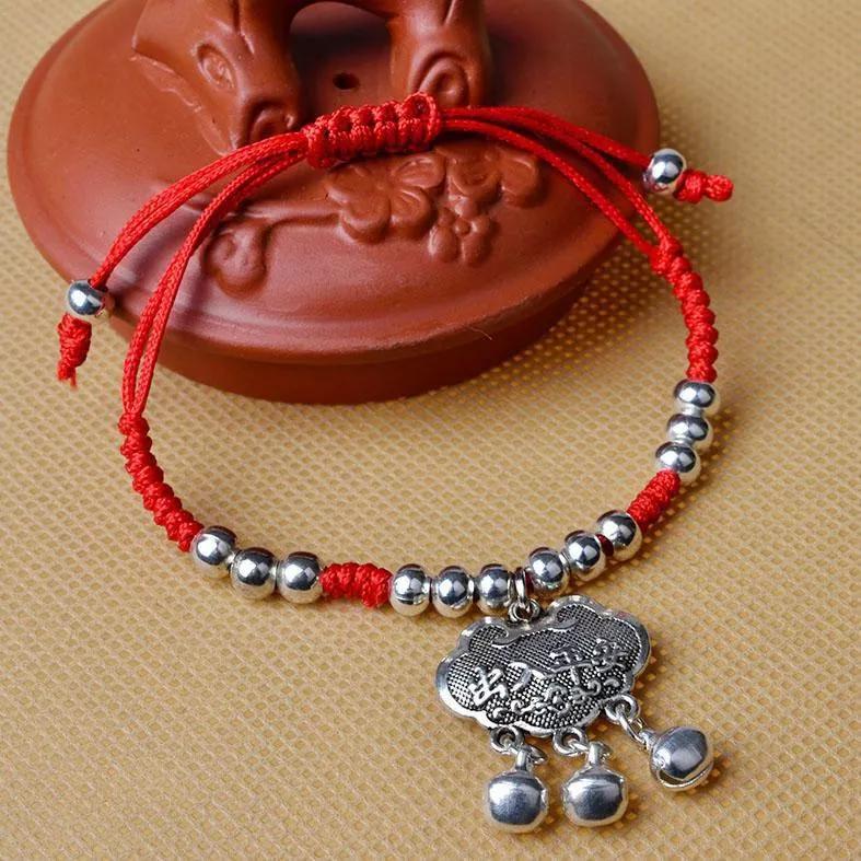 过生日给孩子送礼要关注