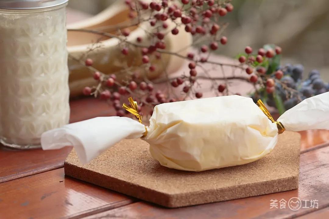 打发过头的奶油如何做黄油,打发的淡奶油做黄油