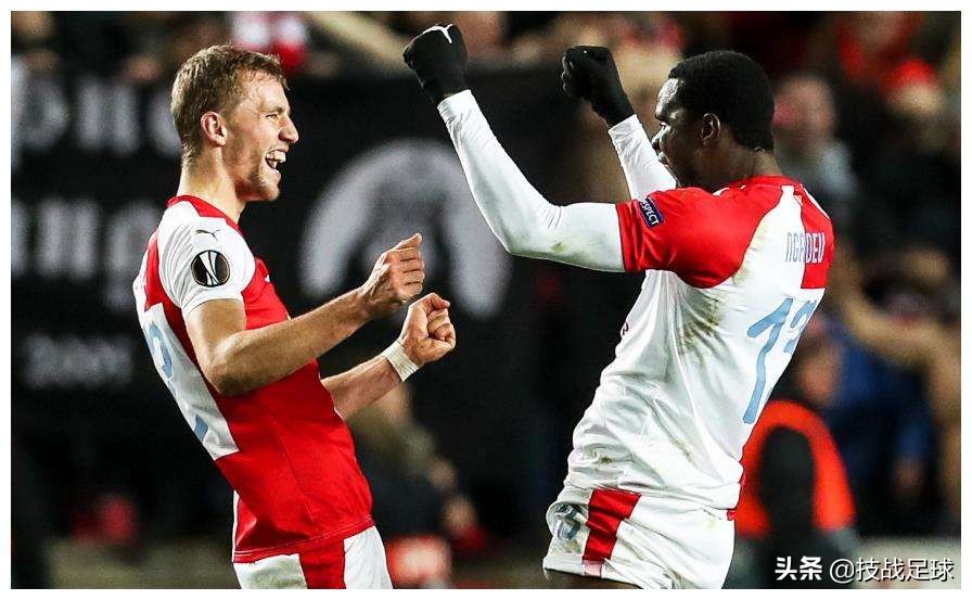 巴萨欧冠惨败特尔施特根,巴萨vs巴黎莱万错失绝佳机会