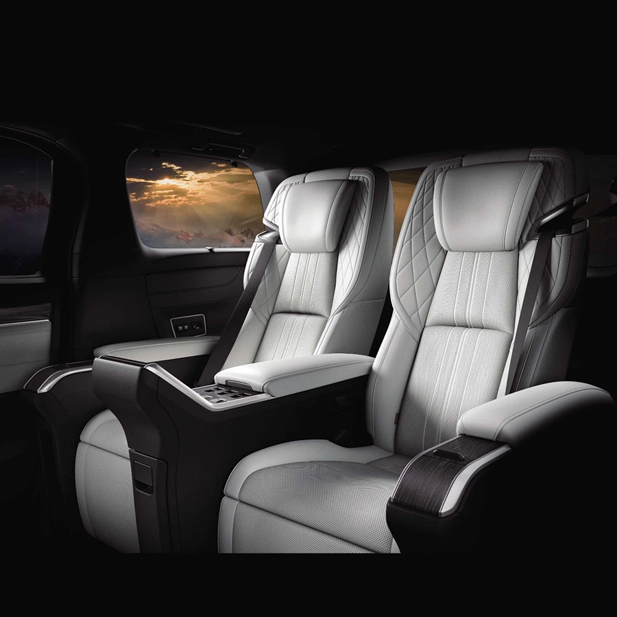 雷克萨斯LM正式上市售价116.6万起推两款车型