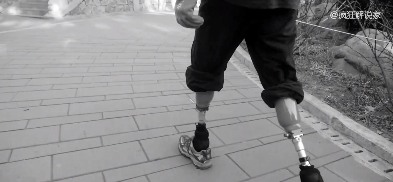 挑战不可能六旬老人家假肢攀岩,无腿老人攀登珠穆朗玛峰完整视频