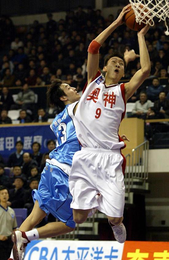 “难道非得把跟腱练断了，才叫为国争光？”