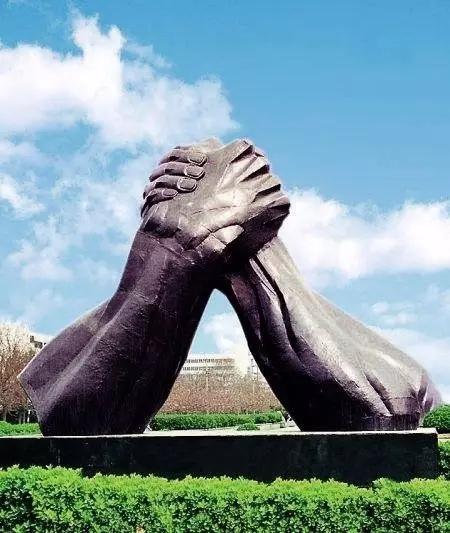 肺炎出院一个月了还会复发吗,肺炎好了出院马上又会复发吗