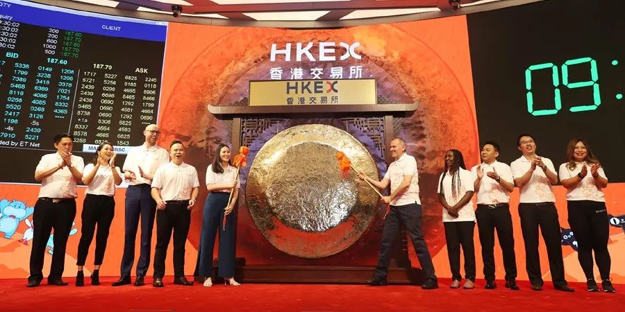 拼多多和阿里亚马逊哪个好 (亚马逊将在拼多多开店铺新闻)