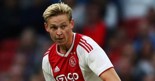 巴萨现在更需要德容还是德里赫特,德里赫特德容巴萨