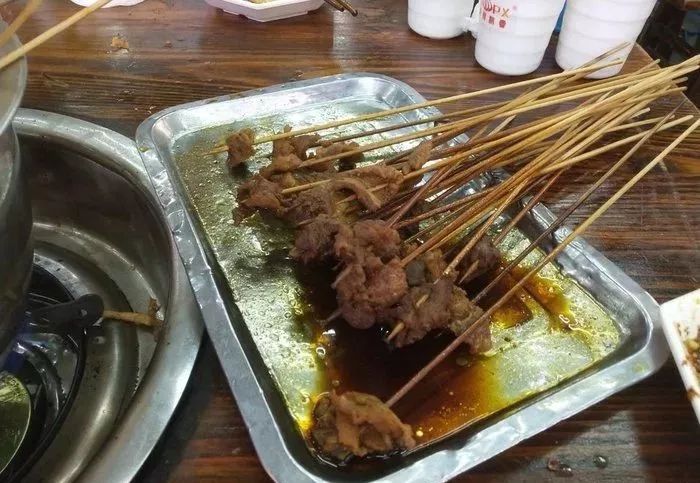 乐山嘉州长卷天街黄氏麻辣烫菜单,市中区乐山麻辣烫哪家最好吃