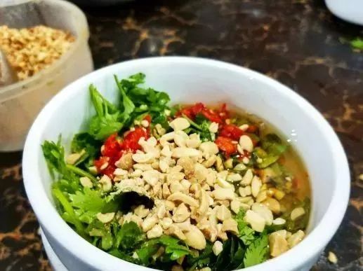 乐山嘉州长卷天街黄氏麻辣烫菜单,市中区乐山麻辣烫哪家最好吃