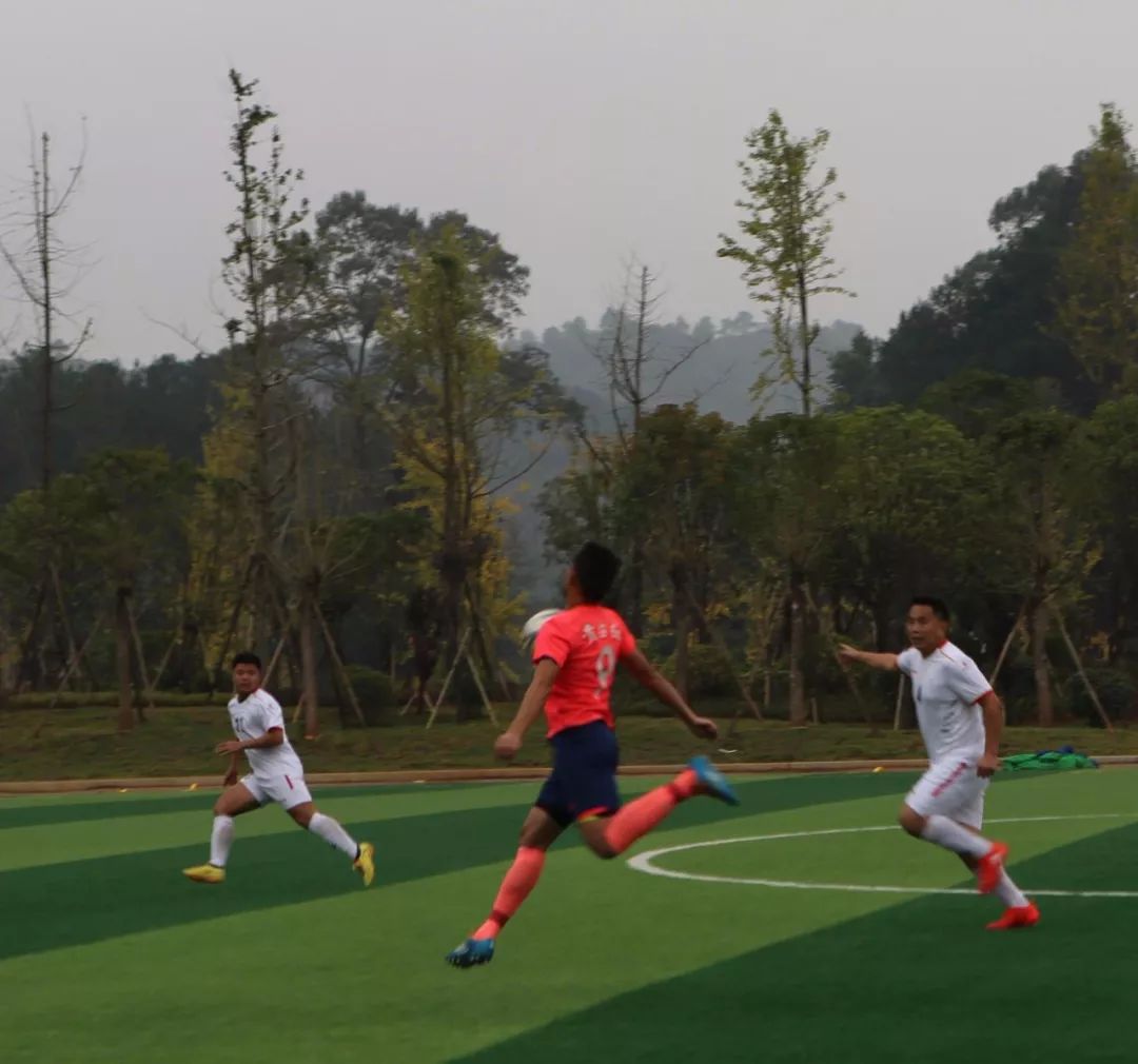 当警察遇上运动员,当警察遇到篮球