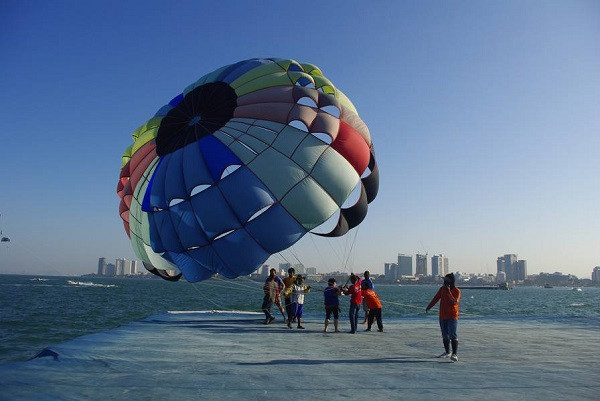 普吉岛邦涛海滩攻略,普吉岛十大必去景点推荐
