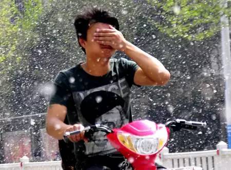 我姓杨，我向全邹城人民道歉！！但我有苦衷……