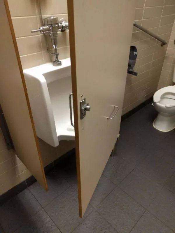 特别怪异的设计,诡异的视觉设计