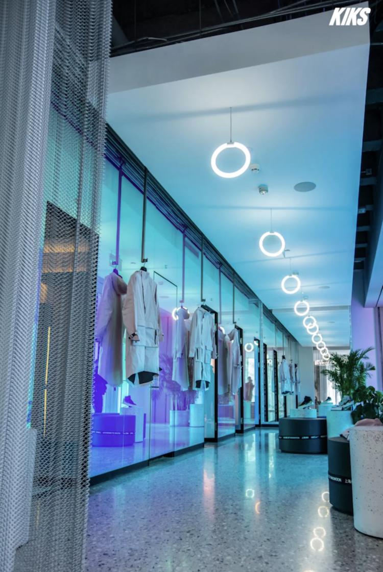 最新发布的耐克,耐克真正的旗舰店