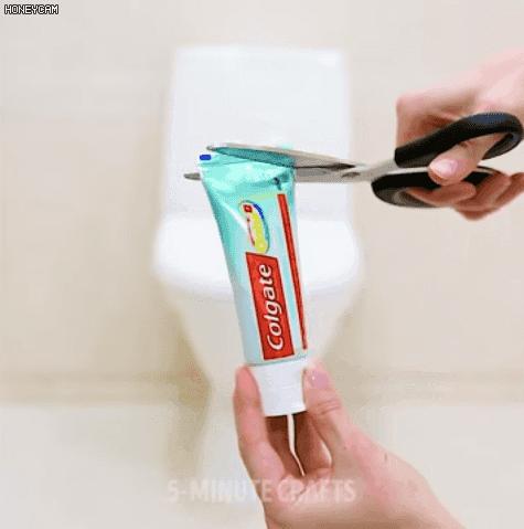 擦锅底老污垢用什么擦得最干净,擦锅底的老污垢用什么擦得最干净