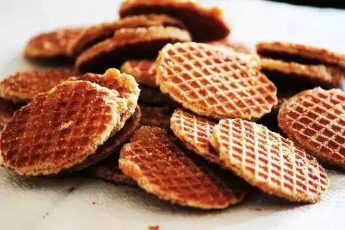 华夫饼为什么有许多坑,华夫饼为什么变得很大