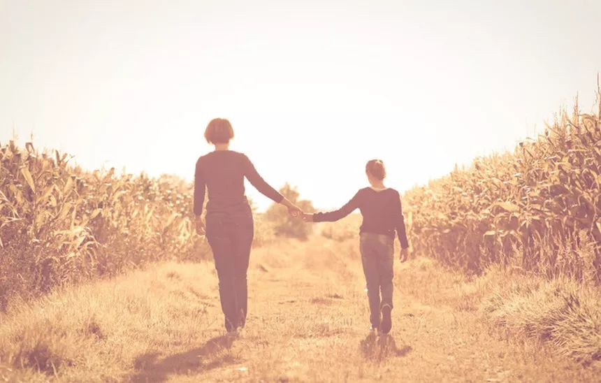 我妈年轻时很漂亮,我妈年轻时候