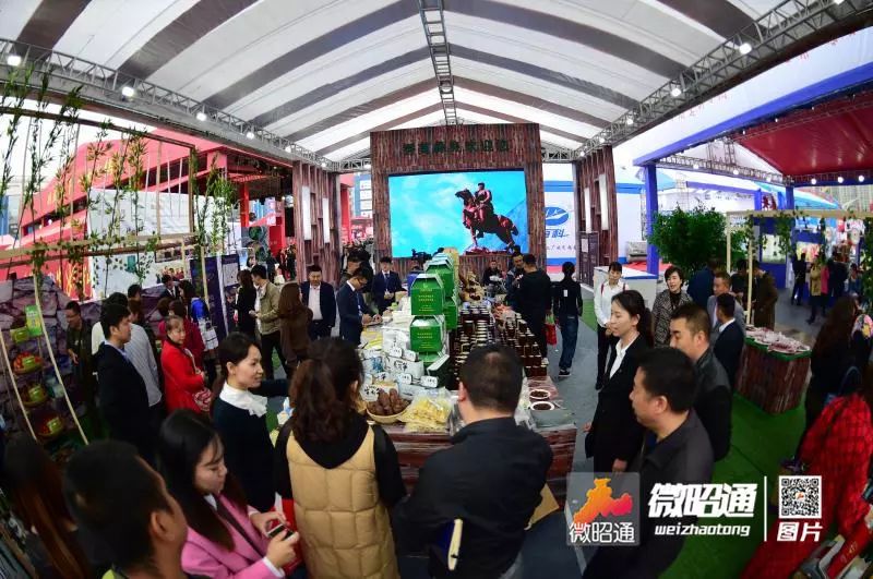 云南彝良苗族相亲,云南昭通彝良00后女孩相亲