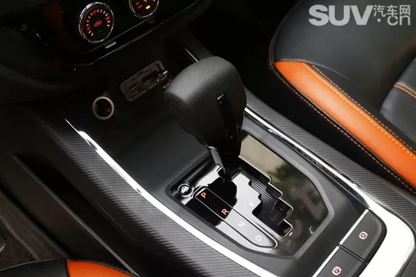 19款东南dx3酷绮尊贵版,东南dx3x酷绮钛金灰