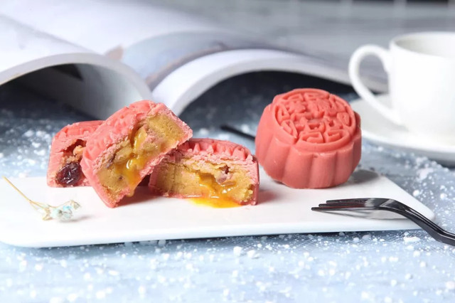 榴莲冰皮月饼正宗,榴莲冰皮月饼一下吃6个