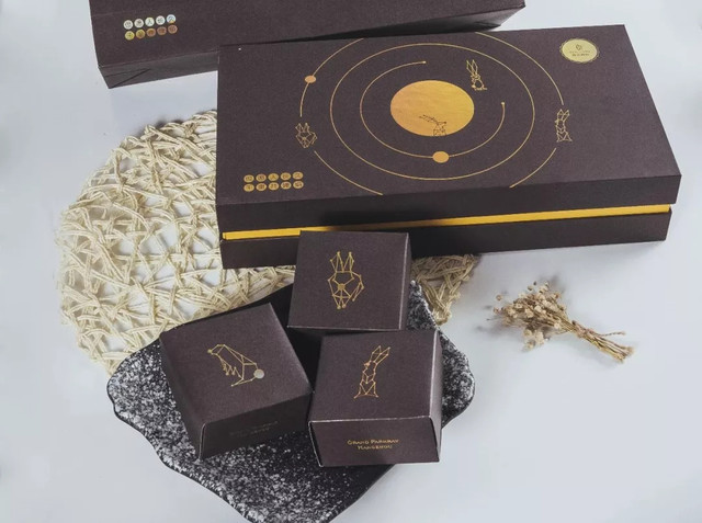 榴莲冰皮月饼正宗,榴莲冰皮月饼一下吃6个