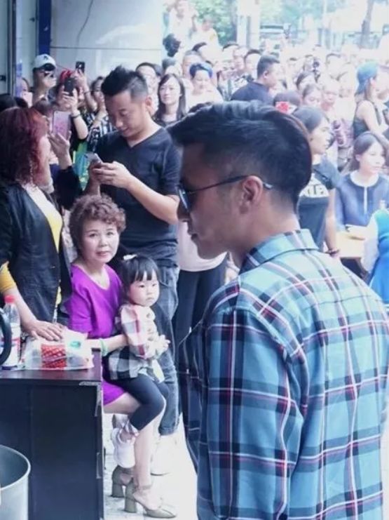 别问我金牛哪里最好玩，一条微信，带你了解……