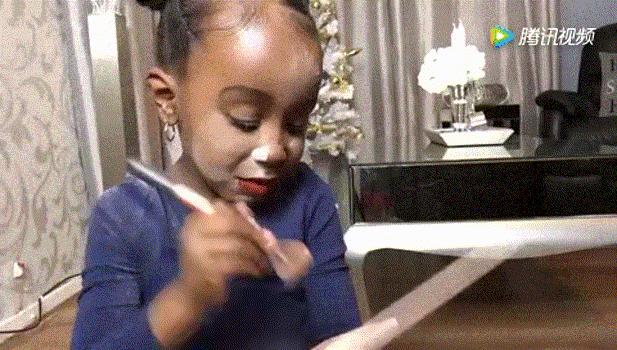 “朋友的热心儿子”这波操作刷屏！网友笑出泪花：有种熊孩子叫化妆品杀手