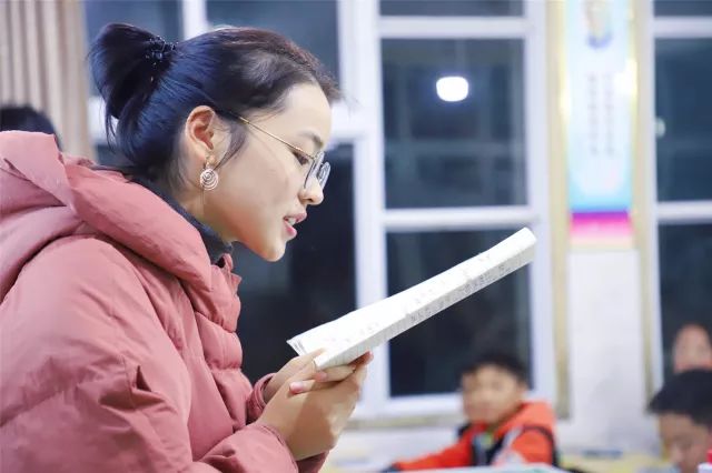 滨江这所学校的老师们，到建始“认亲结对”｜CBA门票中奖名单公布