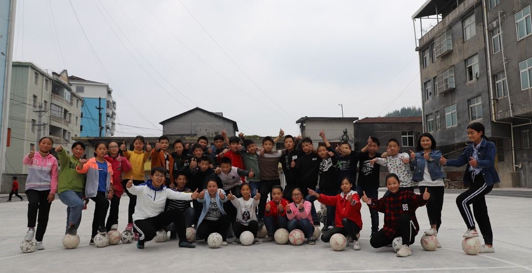 滨江这所学校的老师们，到建始“认亲结对”｜CBA门票中奖名单公布