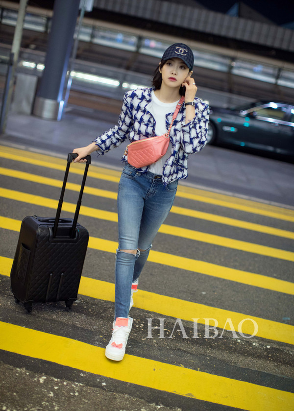 浅色牛仔裤雷区,牛仔裤怎么穿才不会出现尴尬区