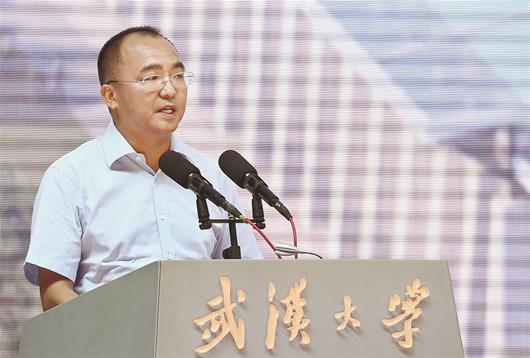 许家印捐款武汉,许家印为武汉捐了多少款