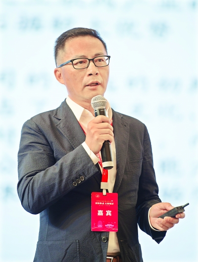 许家印捐款武汉,许家印为武汉捐了多少款