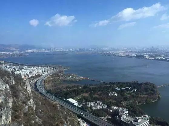 什么地方可以坐高铁去泰国,从中国坐高铁去泰国