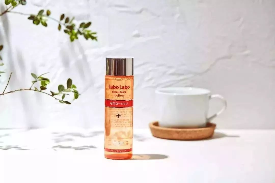 护肤解密如何将光变成美肤利器,护肤真的有所谓的手法吗