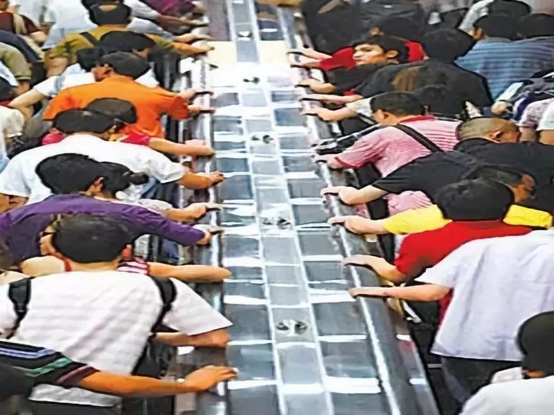 小朋友乘坐电梯关注事项,电梯临时使用关注事项