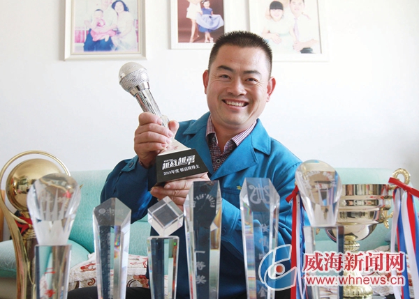 威海保安勇夺央视银话筒