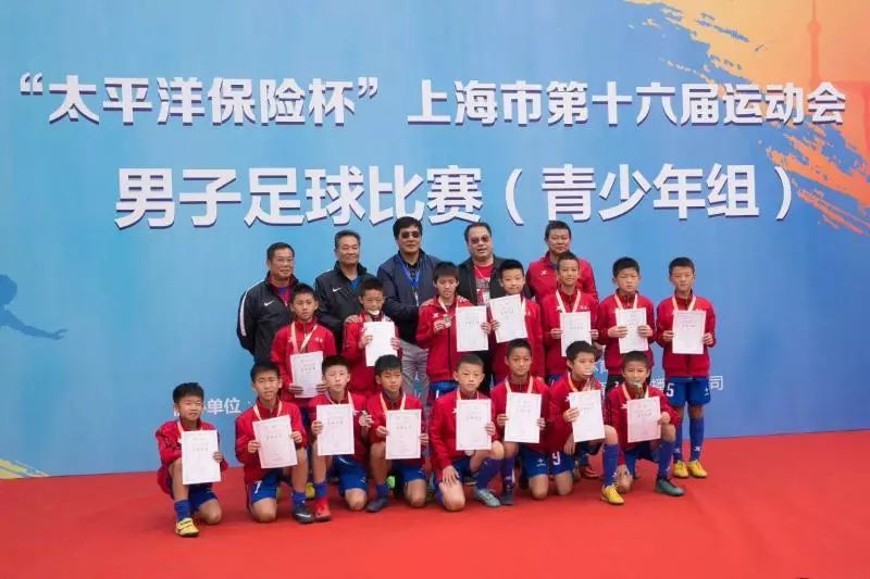 孙吉为何亮相市运会足球赛场？向徐根宝学习抓青训，输送人才已代表浦东获佳绩！