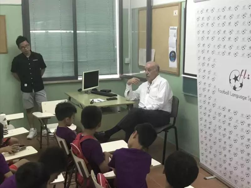 孙吉为何亮相市运会足球赛场？向徐根宝学习抓青训，输送人才已代表浦东获佳绩！