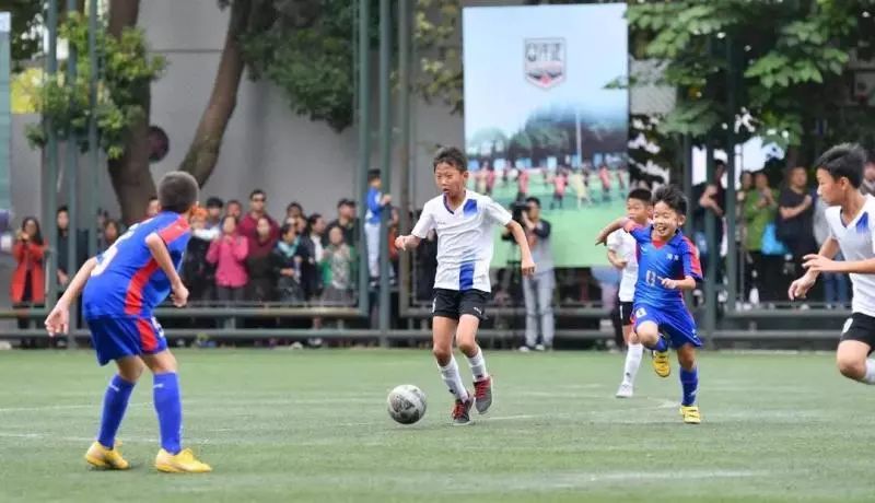 孙吉为何亮相市运会足球赛场？向徐根宝学习抓青训，输送人才已代表浦东获佳绩！