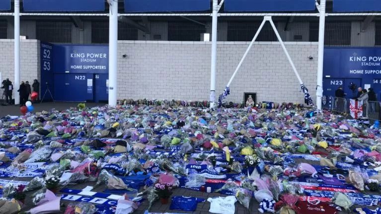 英超莱斯特城队老板,英超老板直升机机型坠毁