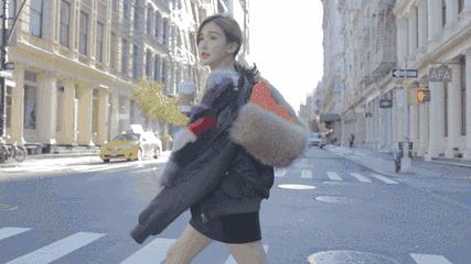 刘嘉玲穿的羽绒服,刘嘉玲棉服