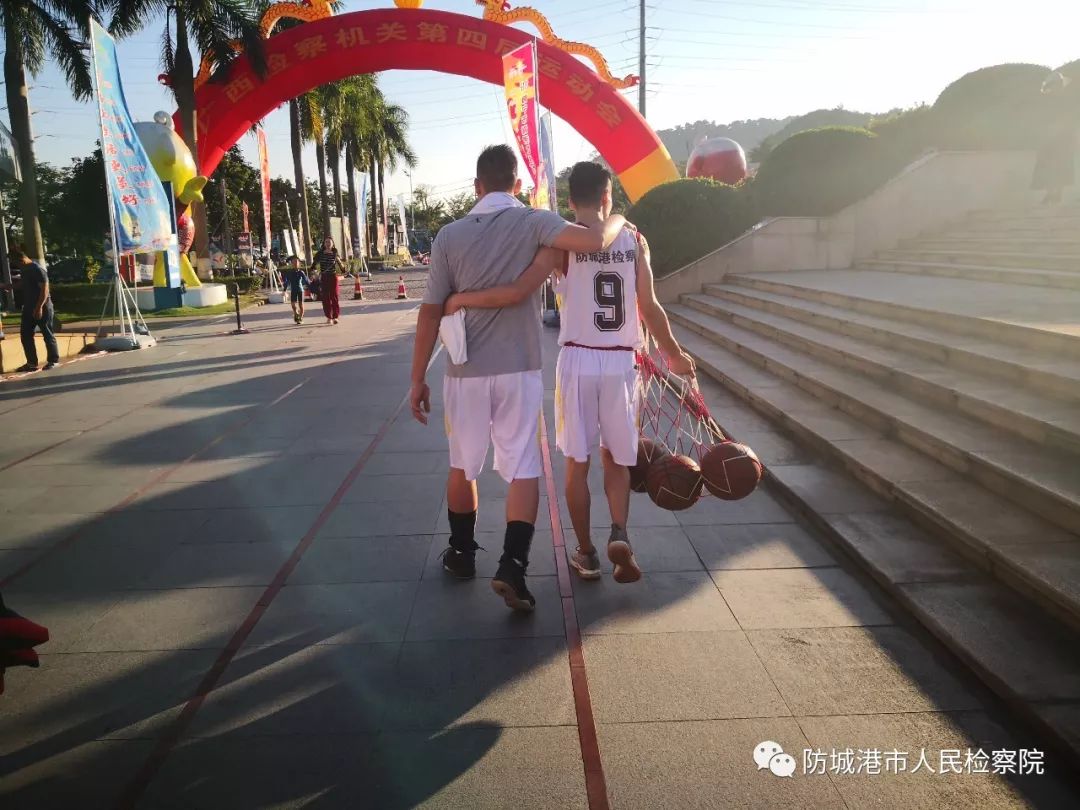 运动会精彩赛事,运动会赛出风采