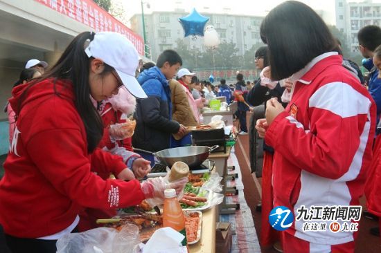 办好人民满意教育总目标,办人民满意的教育加强教育投入