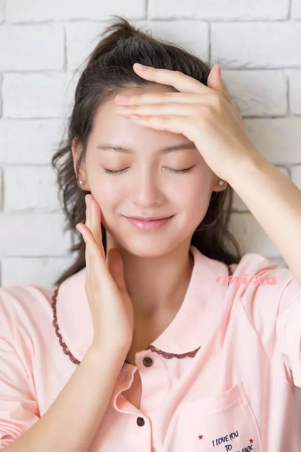 美容｜做错瞬间老10岁从晨间到睡前的4个时段这才是正确的护肤步骤！