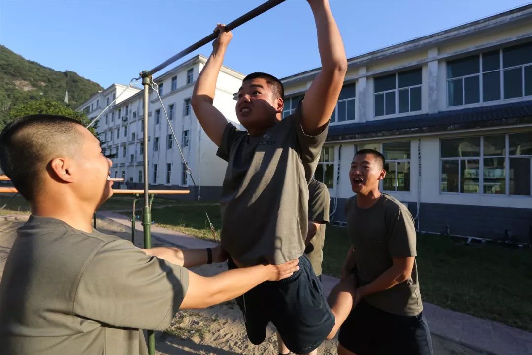 参军仨月减肥70斤,参军45天瘦30斤