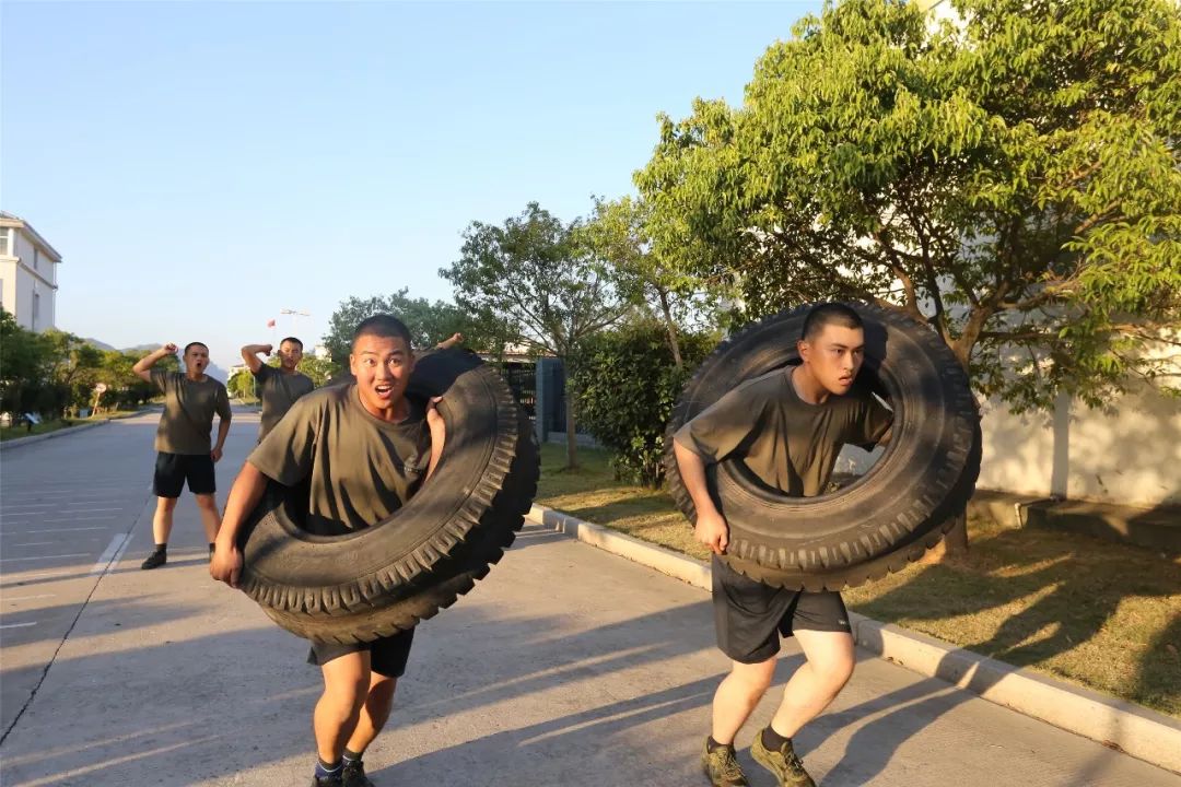 参军仨月减肥70斤,参军45天瘦30斤